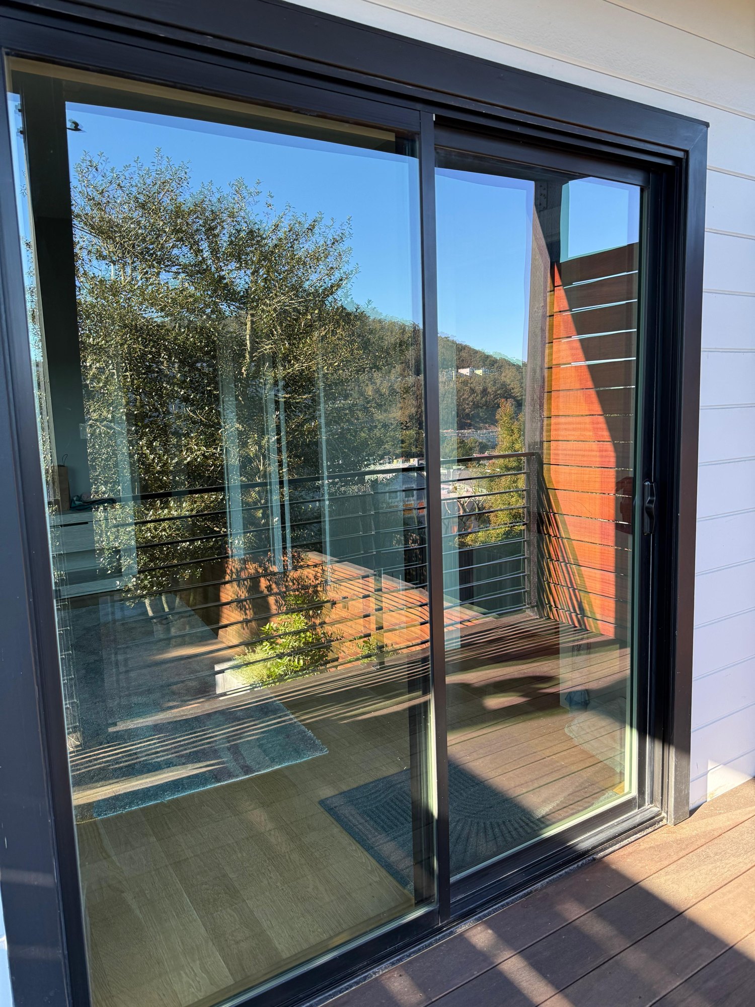 Spotless sliding glass door after Royal Glow Cleaning