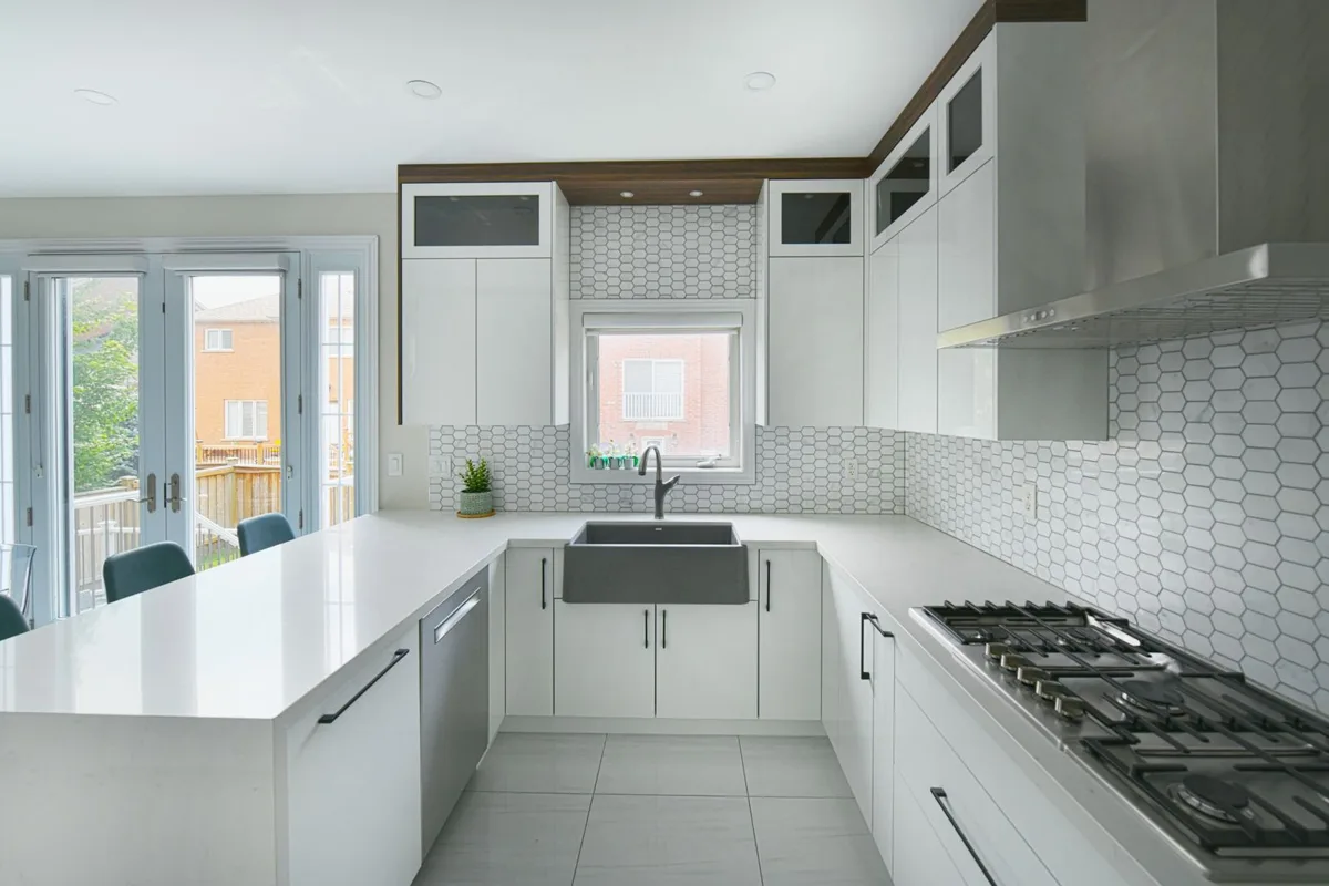 Freshly renovated clean kitchen